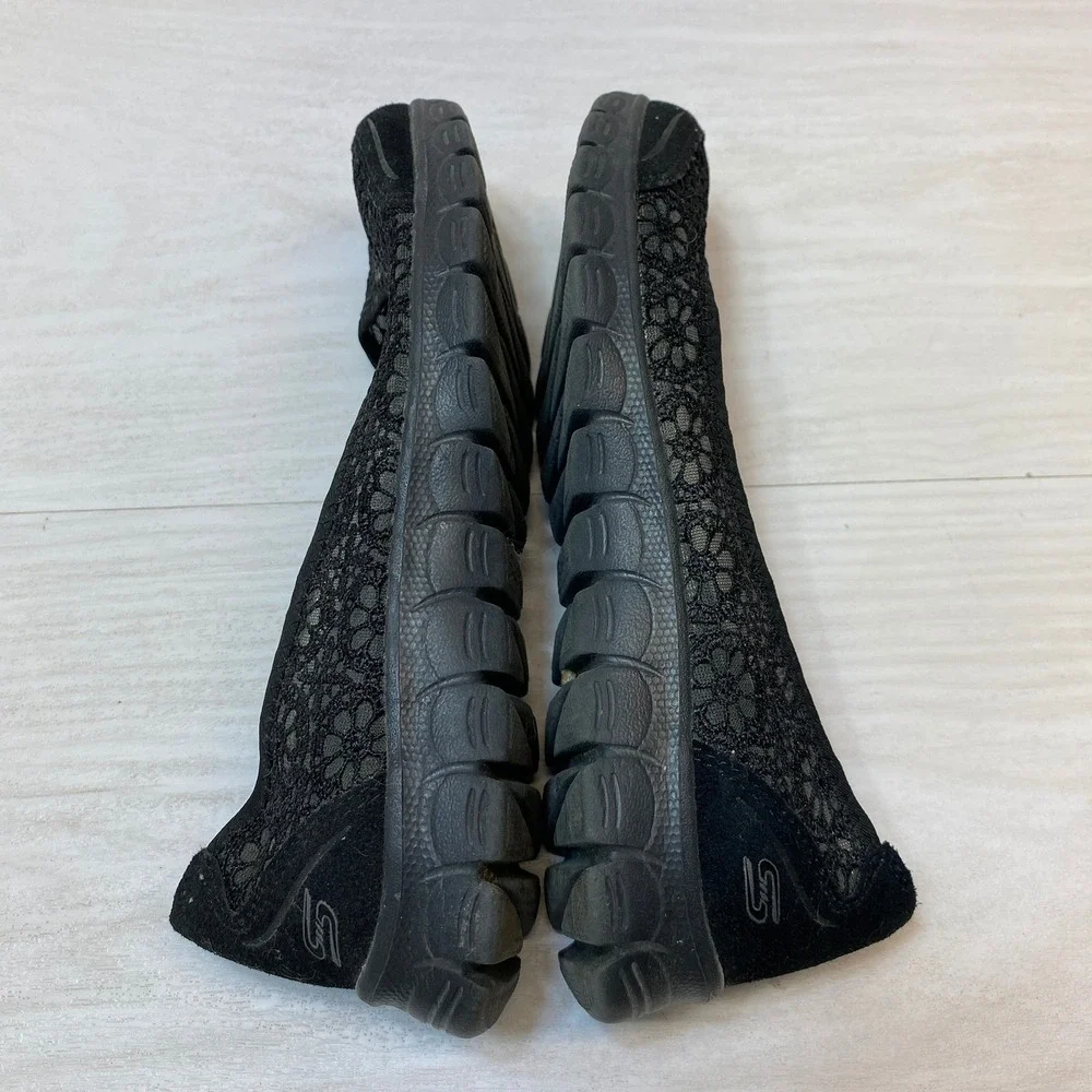Skechers Womens 6 Ballet Flat Lace Mesh Black Slip On Cooled Memory Foam Shoe